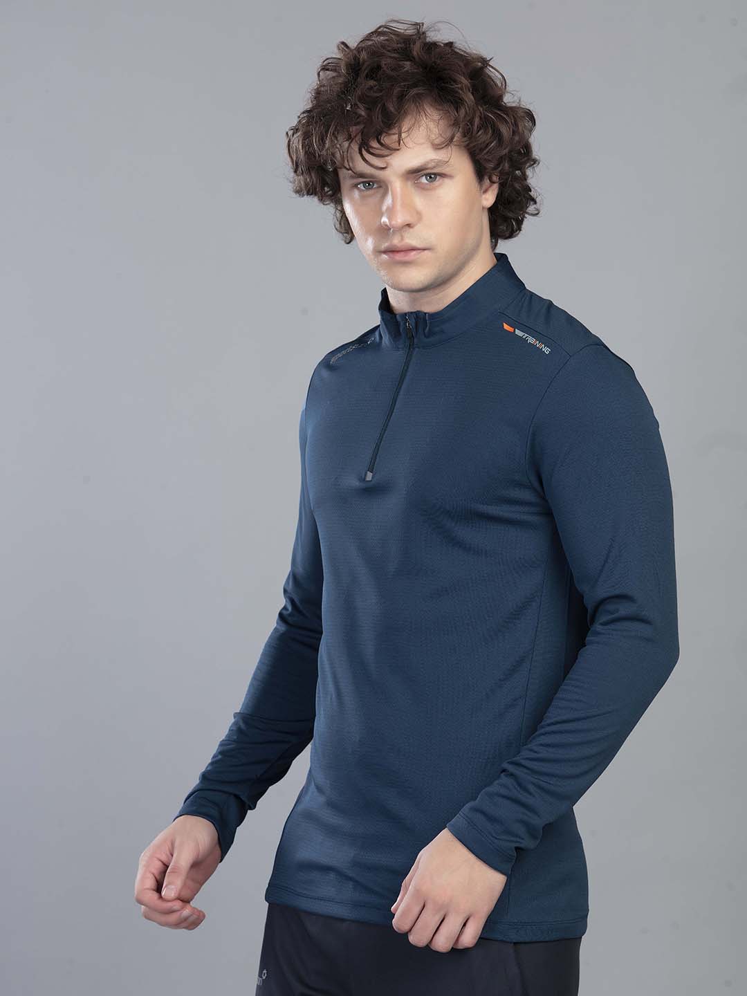 ACTIVE HALF ZIPPER