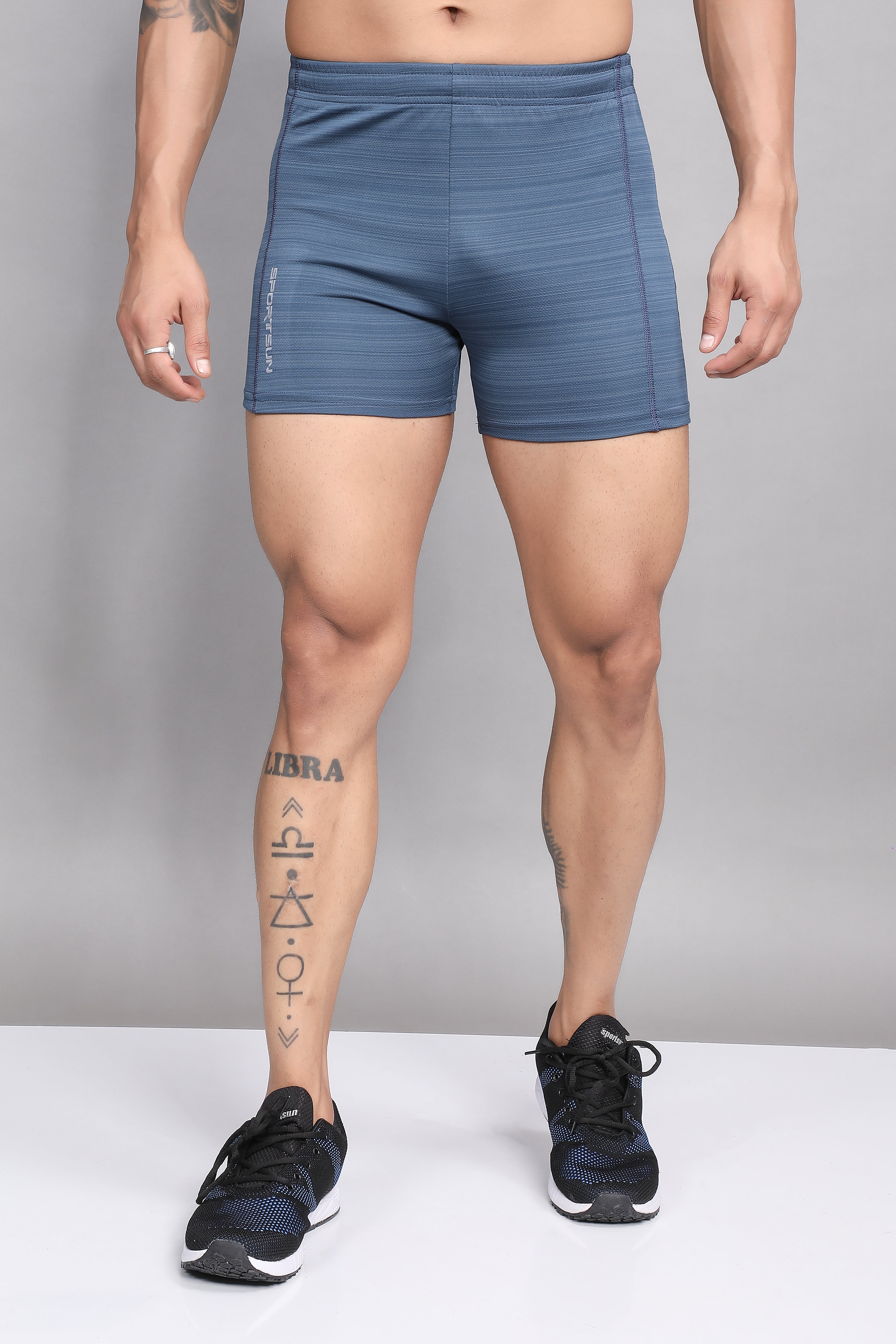 Sport Sun Solid Men Dark Grey Gym Shorts