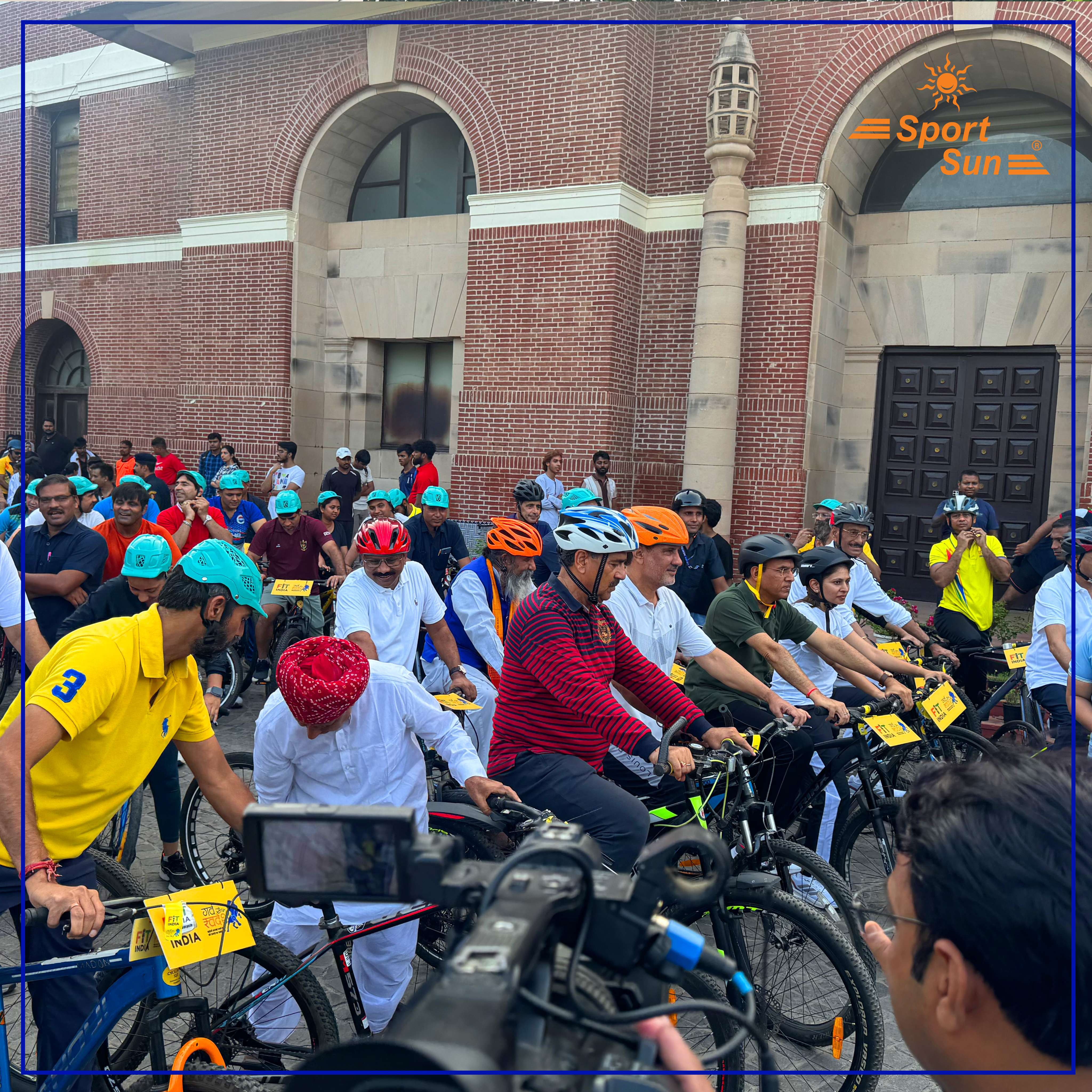 SPORTSUN Joins Fit India “Sundays on Cycle – Garv Se Swadeshi” at Major Dhyan Chand Stadium