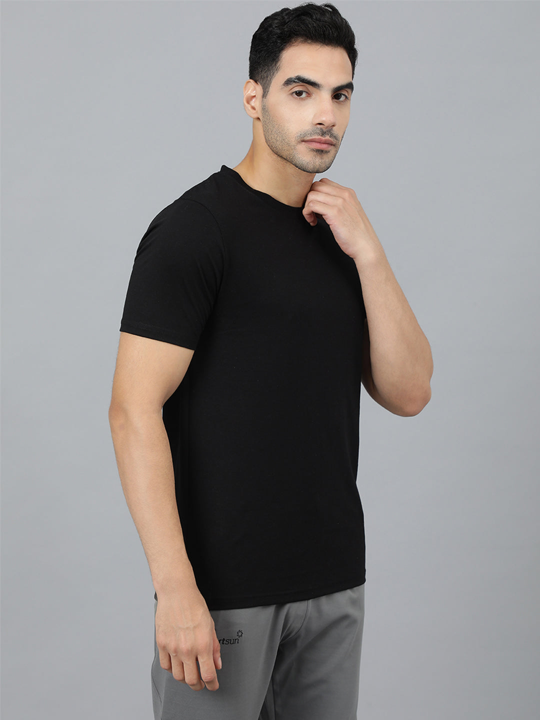 Round Neck S/S T Shirt