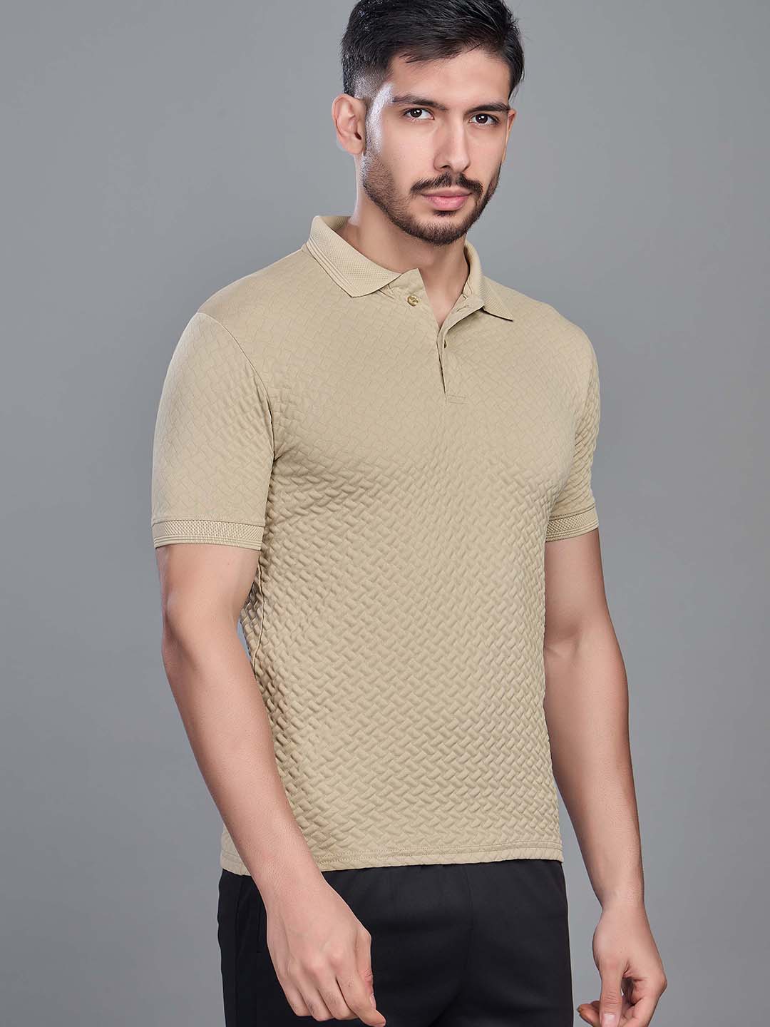 Solid Men Sports T Shirt