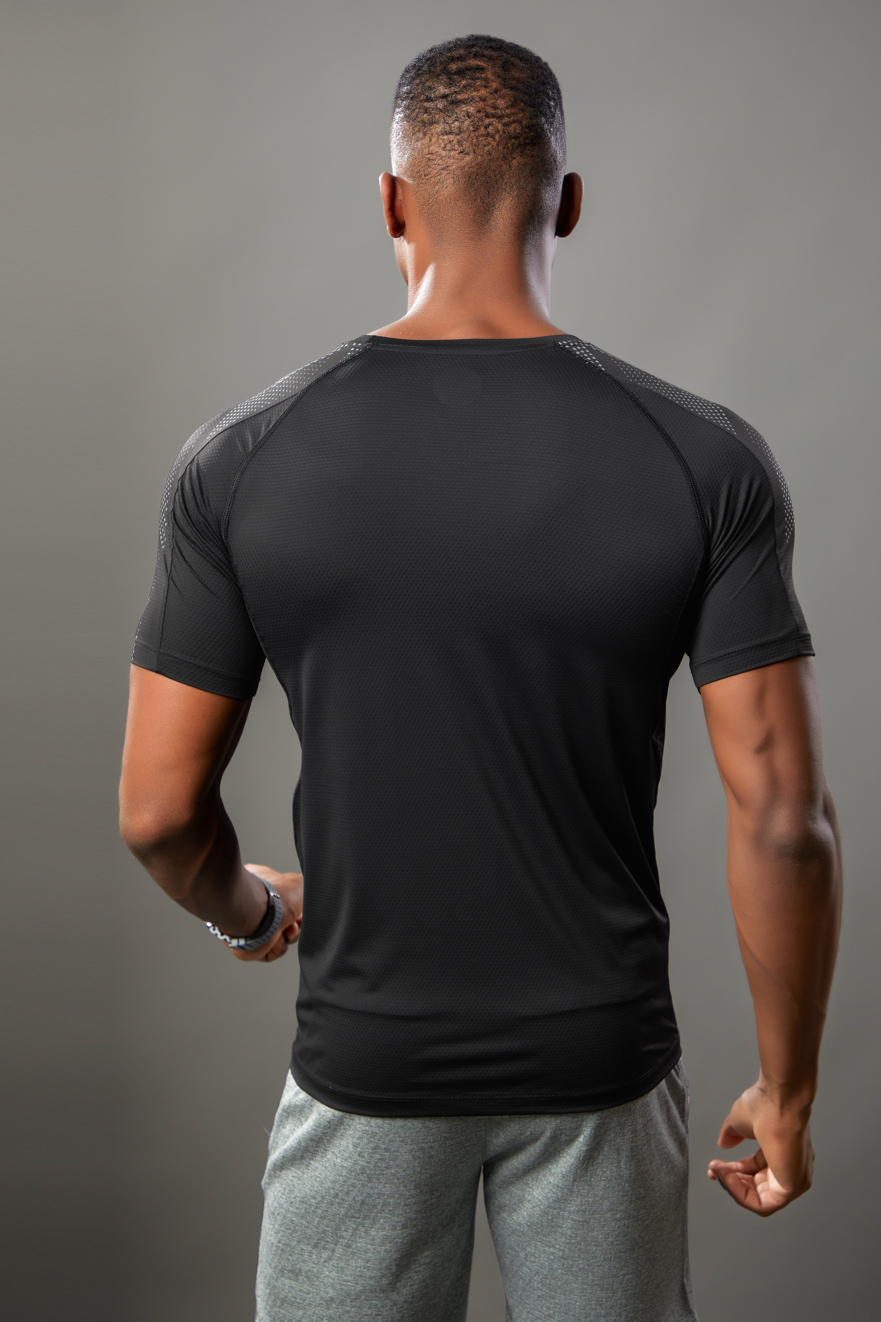 Sport Sun Round Neck Nylon Max Black T Shirt