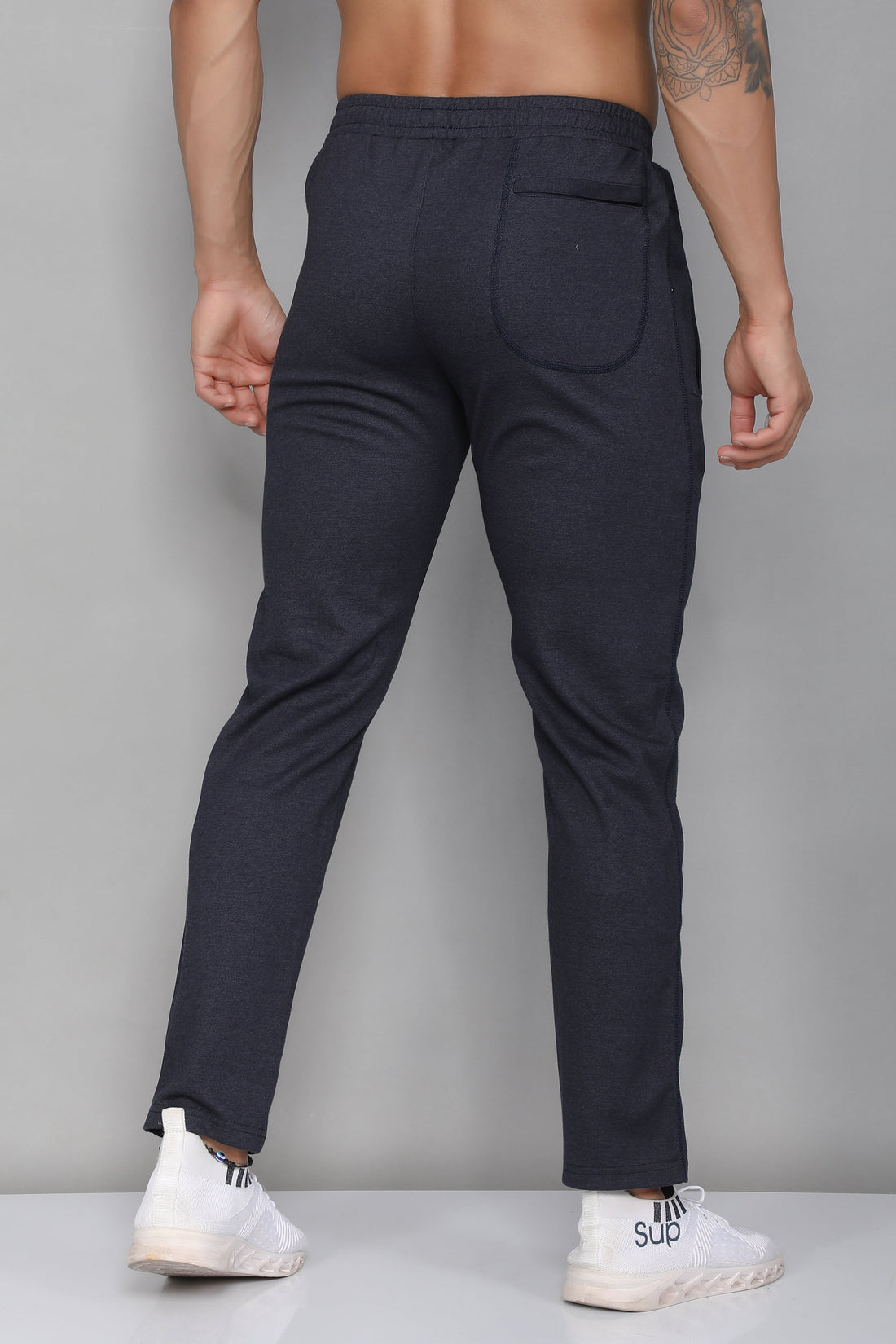Cara Dark Grey Lightweight Trouser – Macade